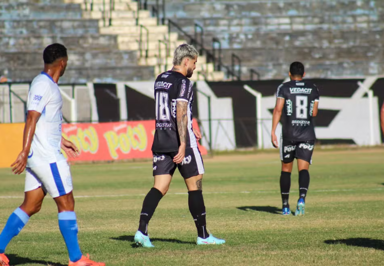 imagem da materia: No Limeirão, a Inter só perdeu para o Goiatuba nesta Série D