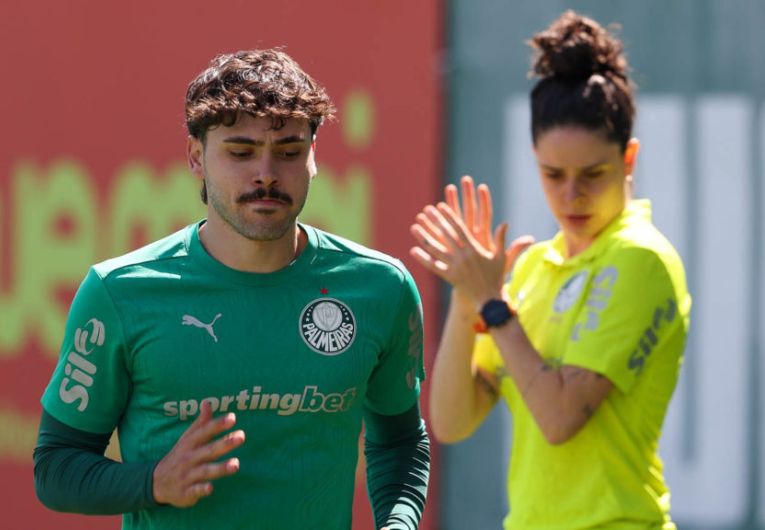 imagem da materia: Palmeiras atualiza situação de Raphael Veiga e Maurício