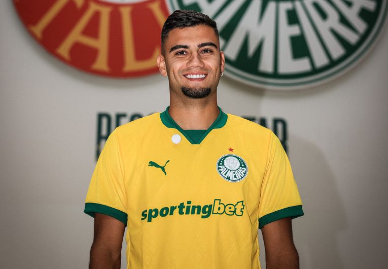 imagem da materia: Andreas Pereira comemora convocação à Seleção