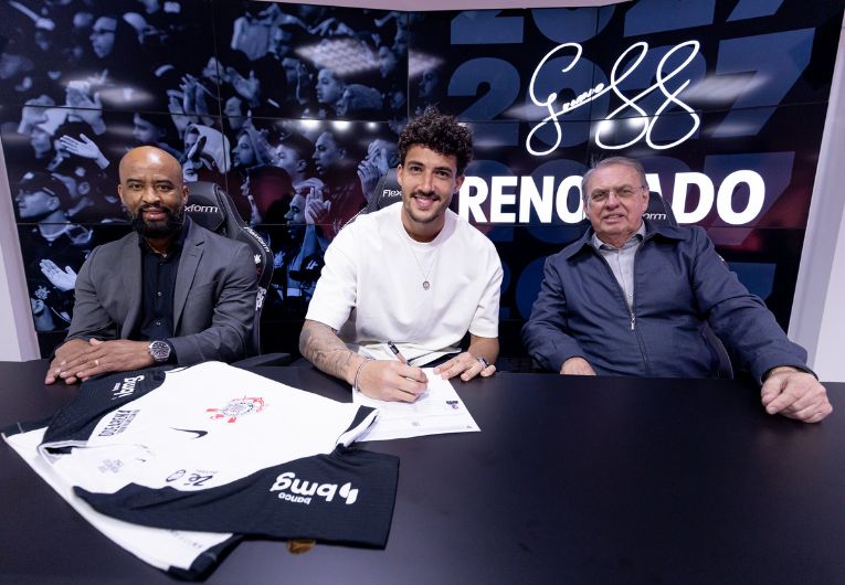 imagem da materia: Corinthians anuncia renovação com Gustavo Henrique