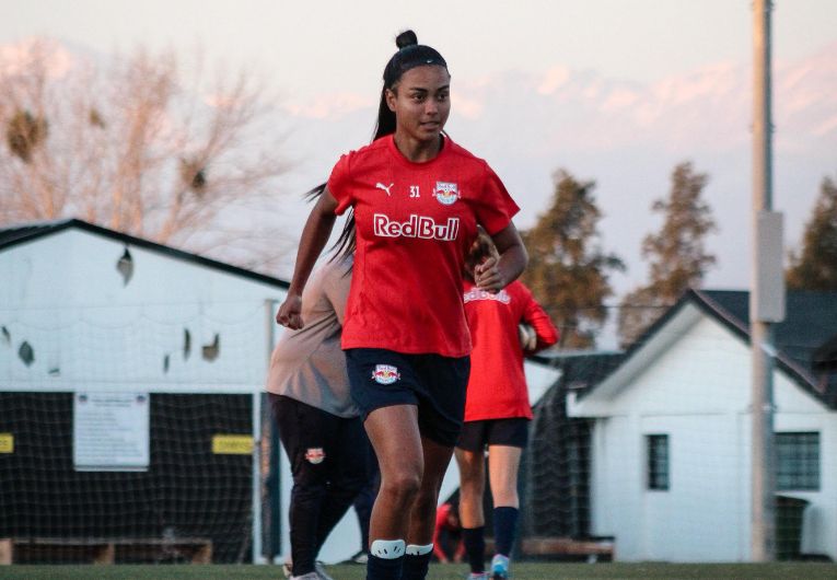 imagem da materia: Bragantino Feminino realiza seu primeiro jogo internacional