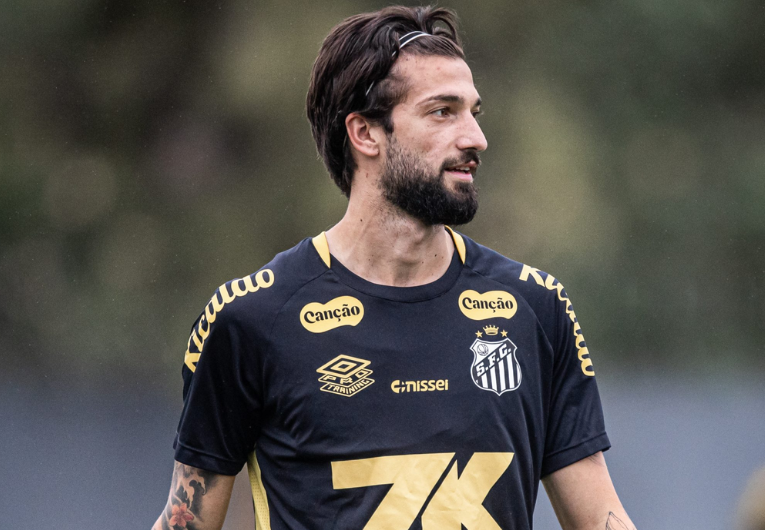 imagem da materia: Santos terá reforço à disposição contra Atlético Mineiro