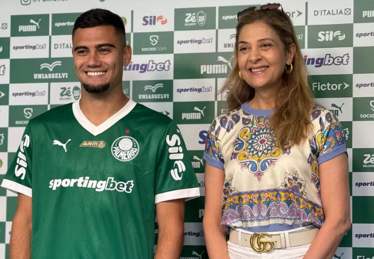 imagem da materia: Andreas é apresentado pelo Palmeiras: