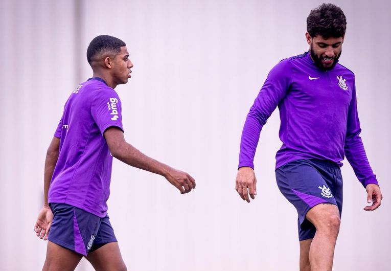 imagem da materia: Corinthians se reapresenta após vitória sobre o Fluminense