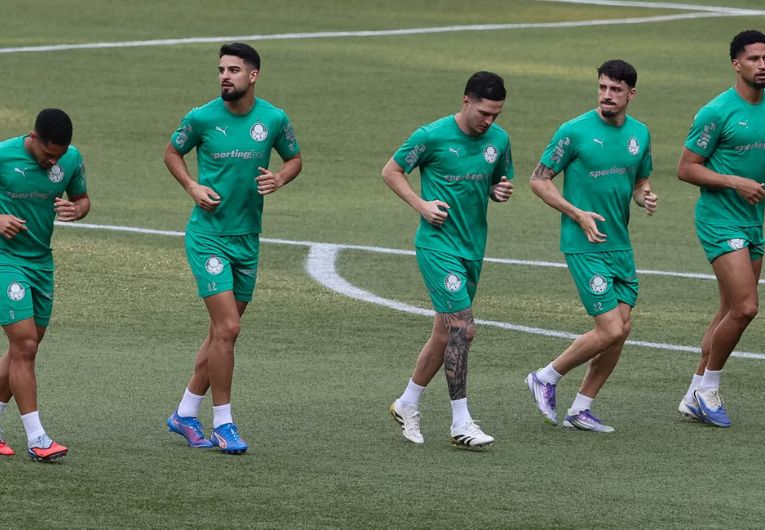 imagem da materia: Palmeiras realiza treino no Allianz para encarar o Fortaleza