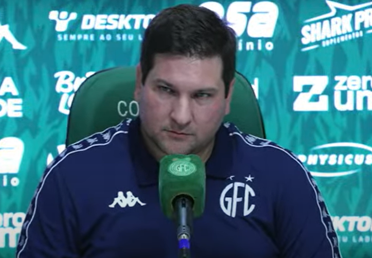 imagem da materia: Matheus Costa adota pragmatismo: 