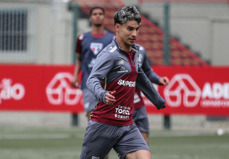 imagem da materia: São Paulo segue preparação para duelo decisivo com a LDU