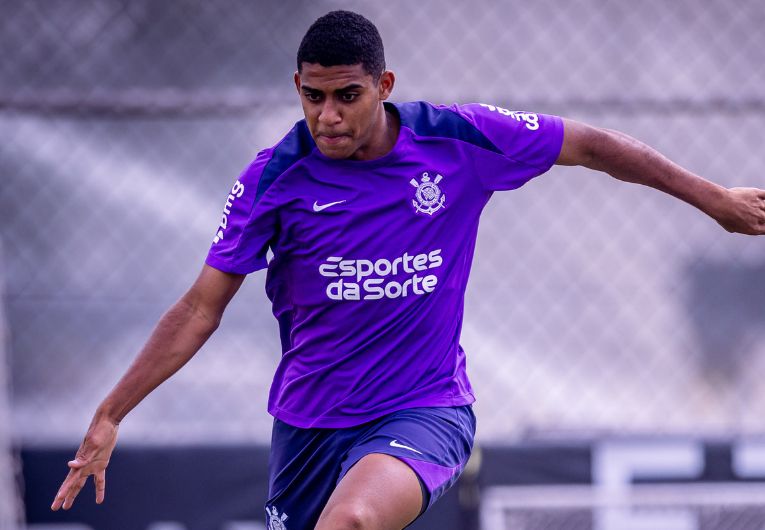 imagem da materia: Corinthians se reapresenta após derrota para o Sport