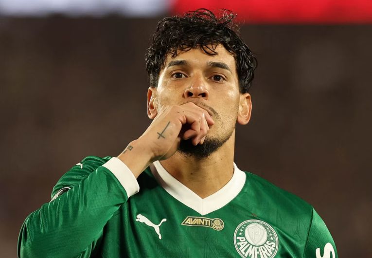 imagem da materia: Gustavo Gómez fala sobre momento do Palmeiras