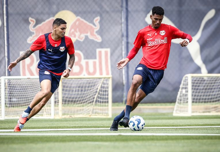 imagem da materia: Bragantino se reapresenta e busca reação no Brasileiro