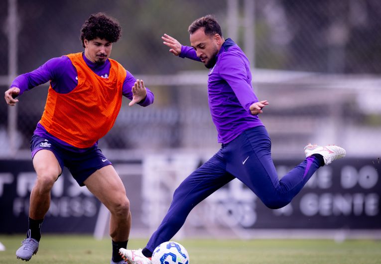 imagem da materia: Corinthians realiza treino técnico nesta quarta (24)