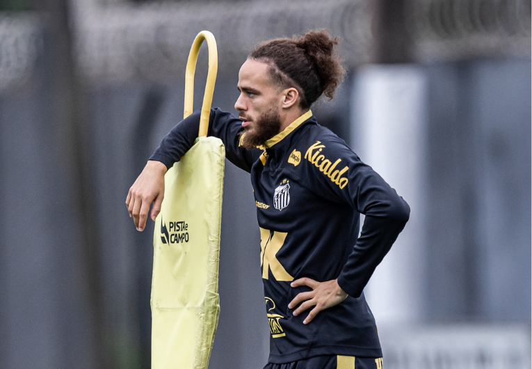 imagem da materia: Santos pode ter reforços contra Bragantino