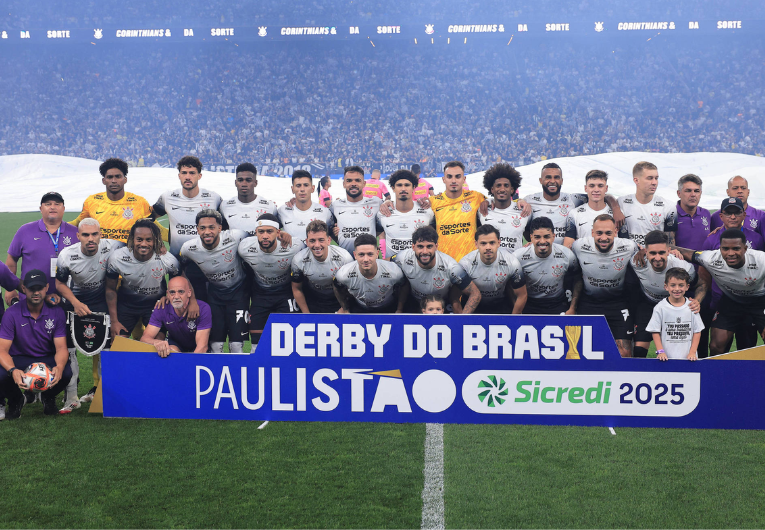 imagem da materia: Corinthians quita premiação com elenco campeão paulista