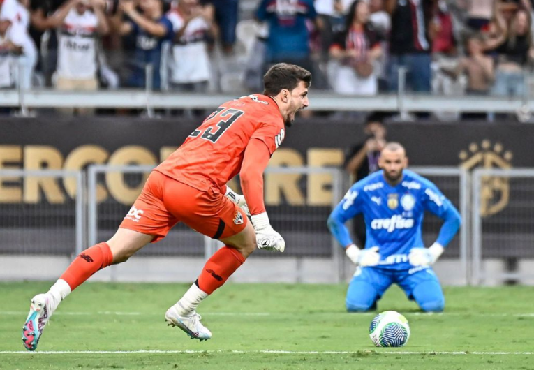 imagem da materia: Confira o retrospecto recente do SPFC em disputas de pênalti