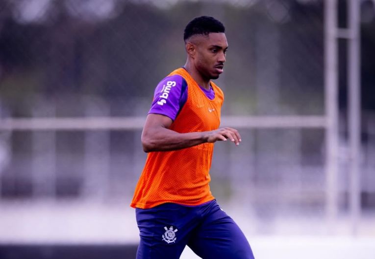 imagem da materia: Corinthians realiza treino tático visando o Flamengo