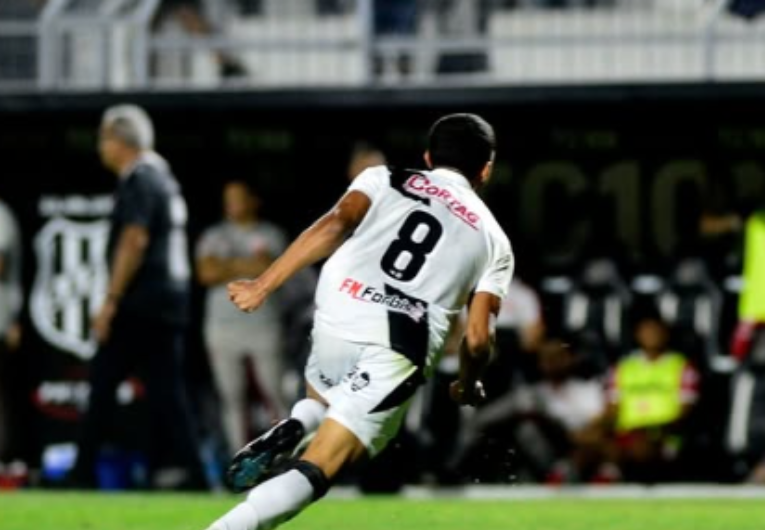 imagem da materia: Ponte Preta fica a um empate do acesso à Série B