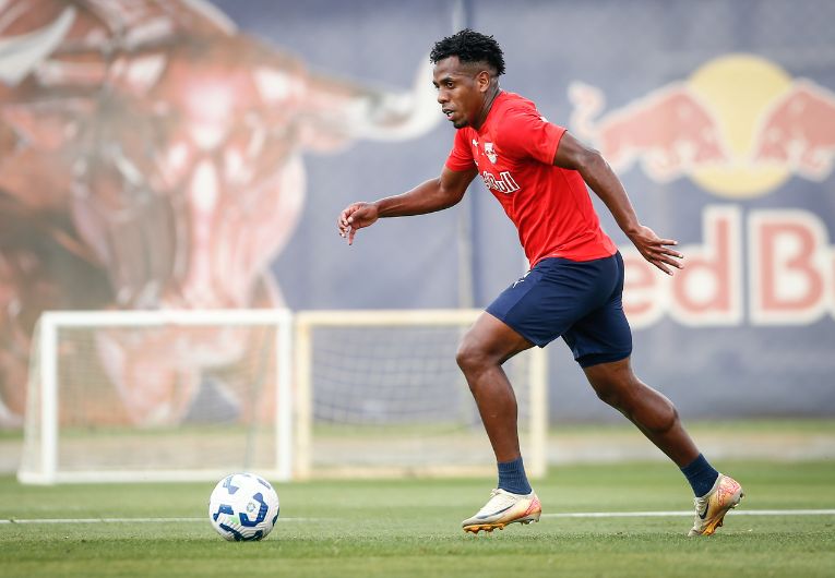 imagem da materia: Bragantino foca sua preparação em duelo contra o Mirassol