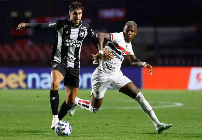 imagem da materia: Arboleda diz entender cobranças da torcida