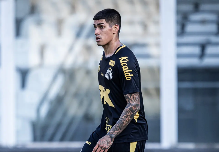 imagem da materia: Adonis Frías pode retornar contra o Grêmio
