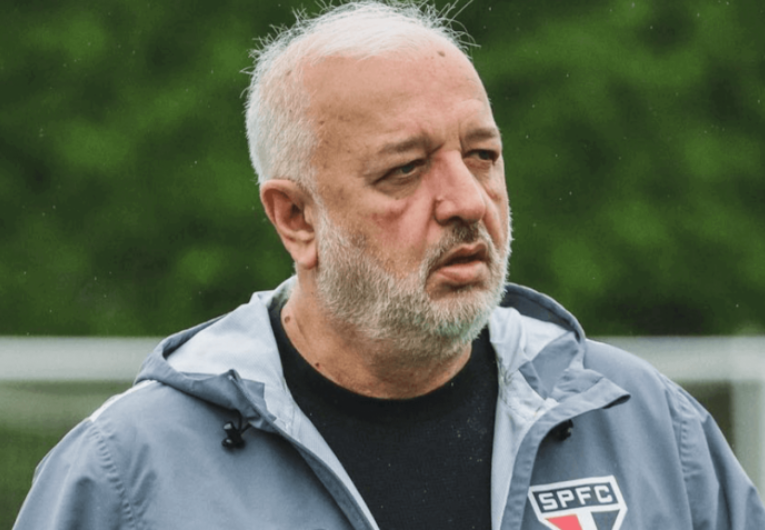 imagem da materia: Carlos Belmonte fora do São Paulo? Saiba mais