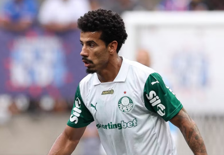 imagem da materia: Lucas Evangelista deve perder temporada no Palmeiras