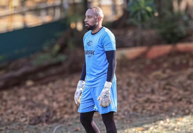 imagem da materia: Destaque da classificação, goleiro João Lucas comenta avanço