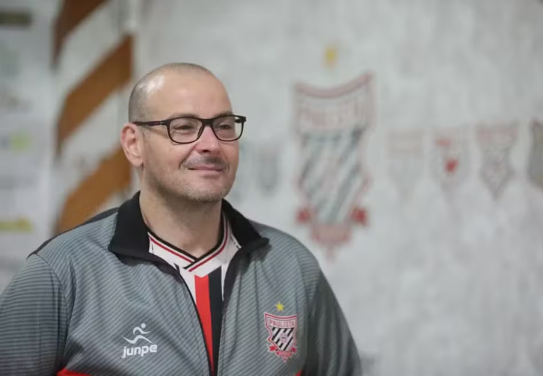 imagem da materia: Técnico e presidente do Paulista comentam eliminação na Copa