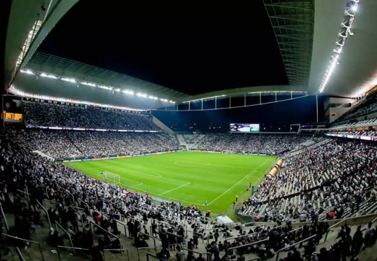 imagem da materia: Corinthians x Athletico-PR: onde assistir e escalações