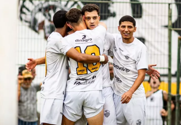 imagem da materia: Comercial quebra jejum de quase sete anos contra o São José