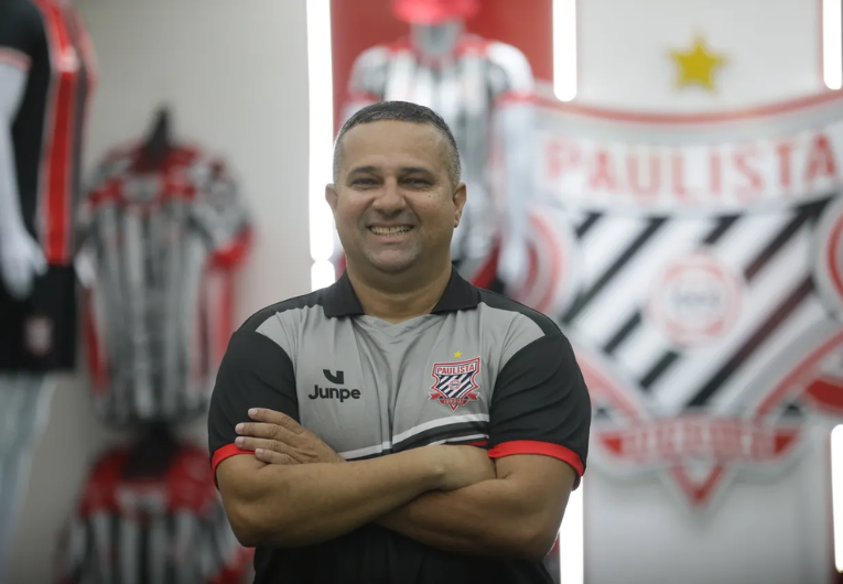 imagem da materia: Raphael projeta trabalho no Paulista em apresentação