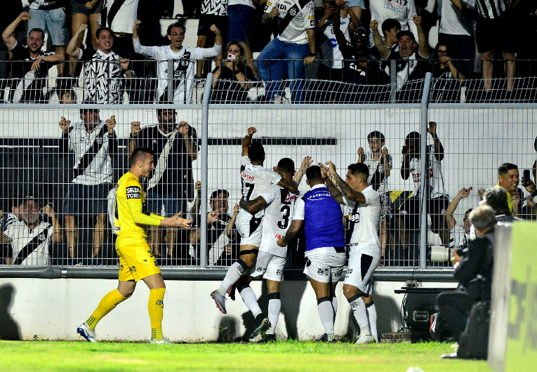 imagem da materia: Ponte Preta confirma