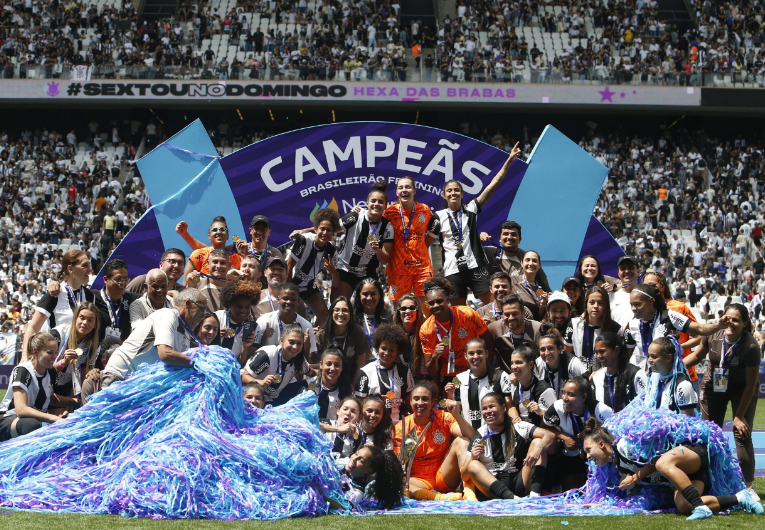 imagem da materia: Corinthians busca sétimo Brasileiro Feminino consecutivo