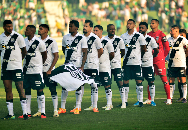 imagem da materia: Ponte Preta quebra tabu de sete anos ao vencer dérbi