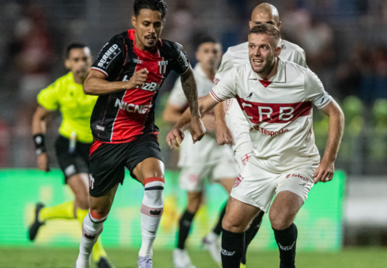 imagem da materia: Erros individuais pesaram para derrota do Botafogo-SP