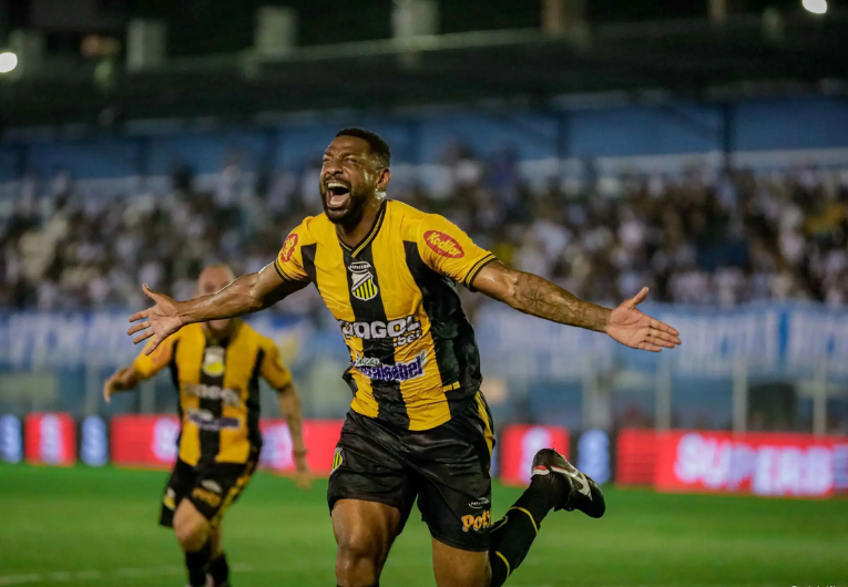 imagem da materia: Rafael Donato marca gol pelo Novorizontino após 11 meses