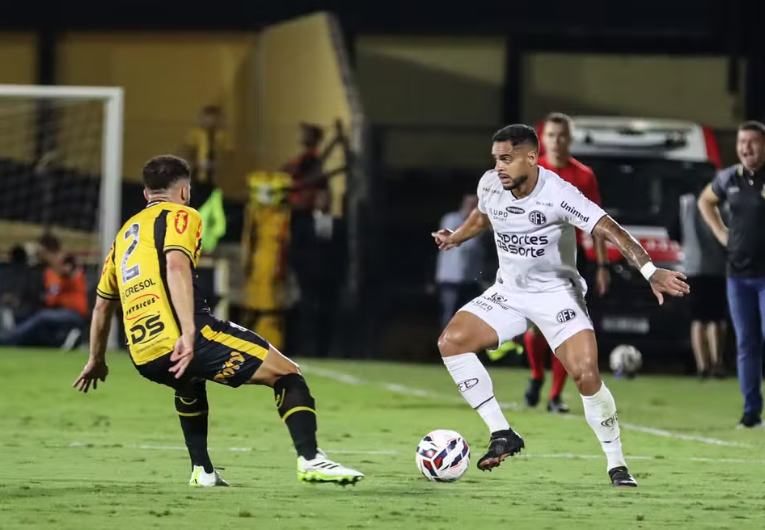 imagem da materia: AFE tenta quebrar tabu de 10 anos sem vencer o Novorizontino