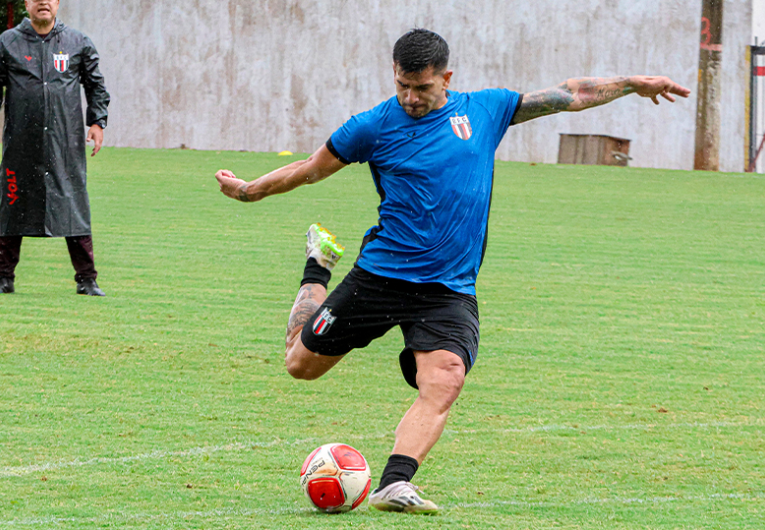 imagem da materia: Leandro Maciel desfalca o Botafogo-SP contra o Operário