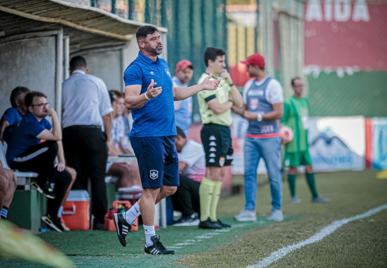 imagem da materia: William Souza projeta mata-mata diante do Santos no sub-20