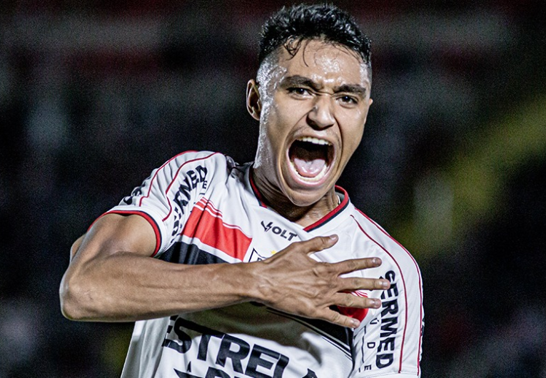 imagem da materia: Botafogo homenageará Pedro Severino em jogo com Athletico-PR