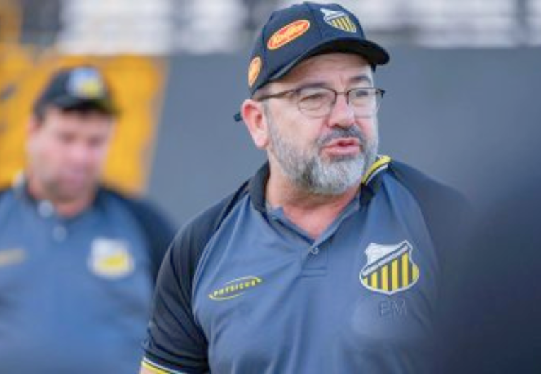 imagem da materia: Enderson Moreira pede cautela em início de trabalho no Tigre