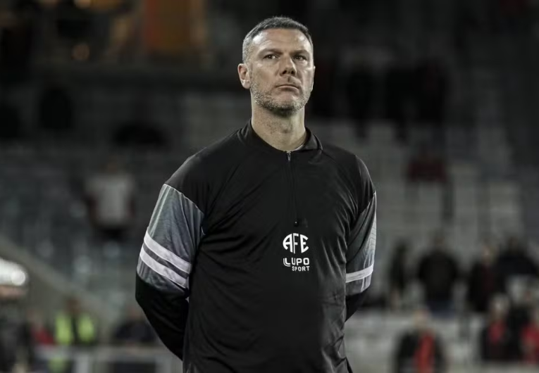 imagem da materia: Bergantin alerta Ferroviária após goleada para o Coritiba