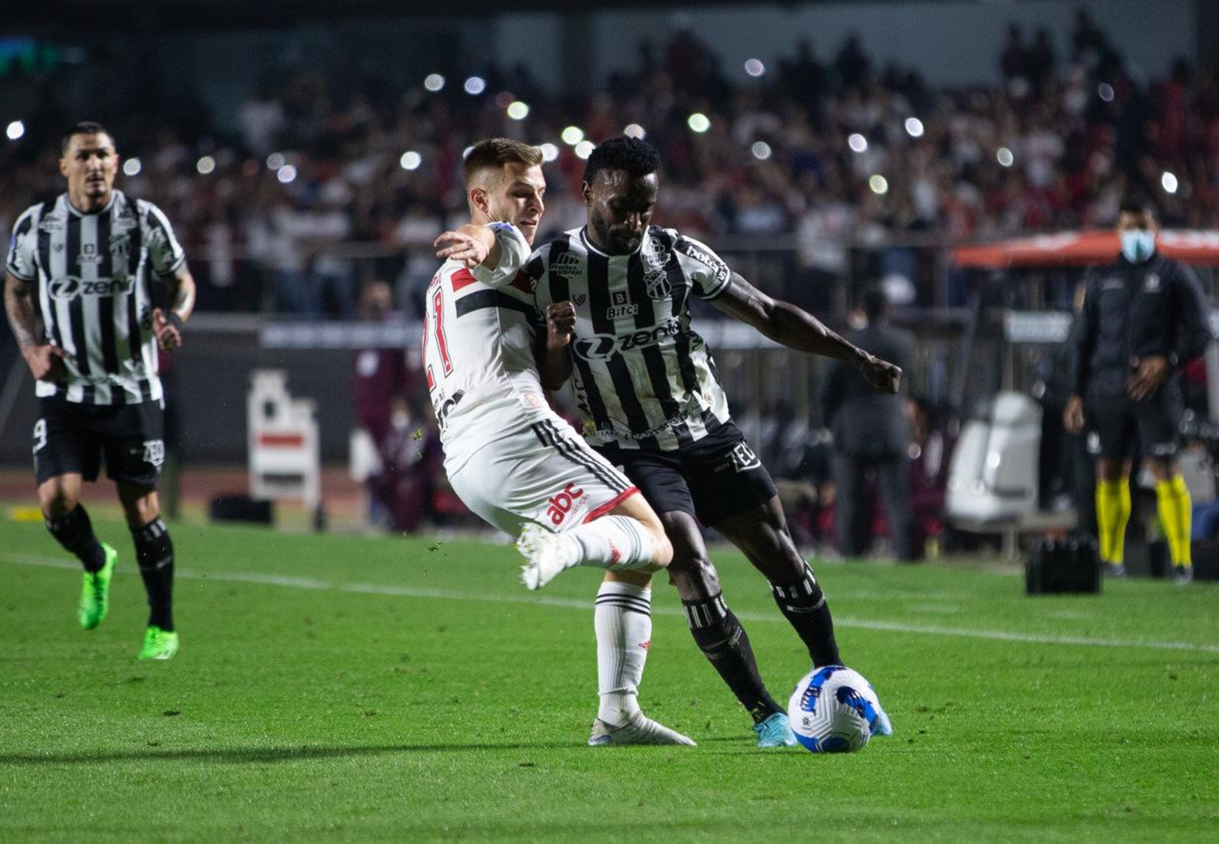 imagem da materia: São Paulo defende tabu contra o Ceará no MorumBIS