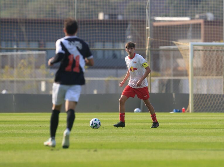 Braga avança no Brasileiro sub-17 e Arthur Theodoro comemora