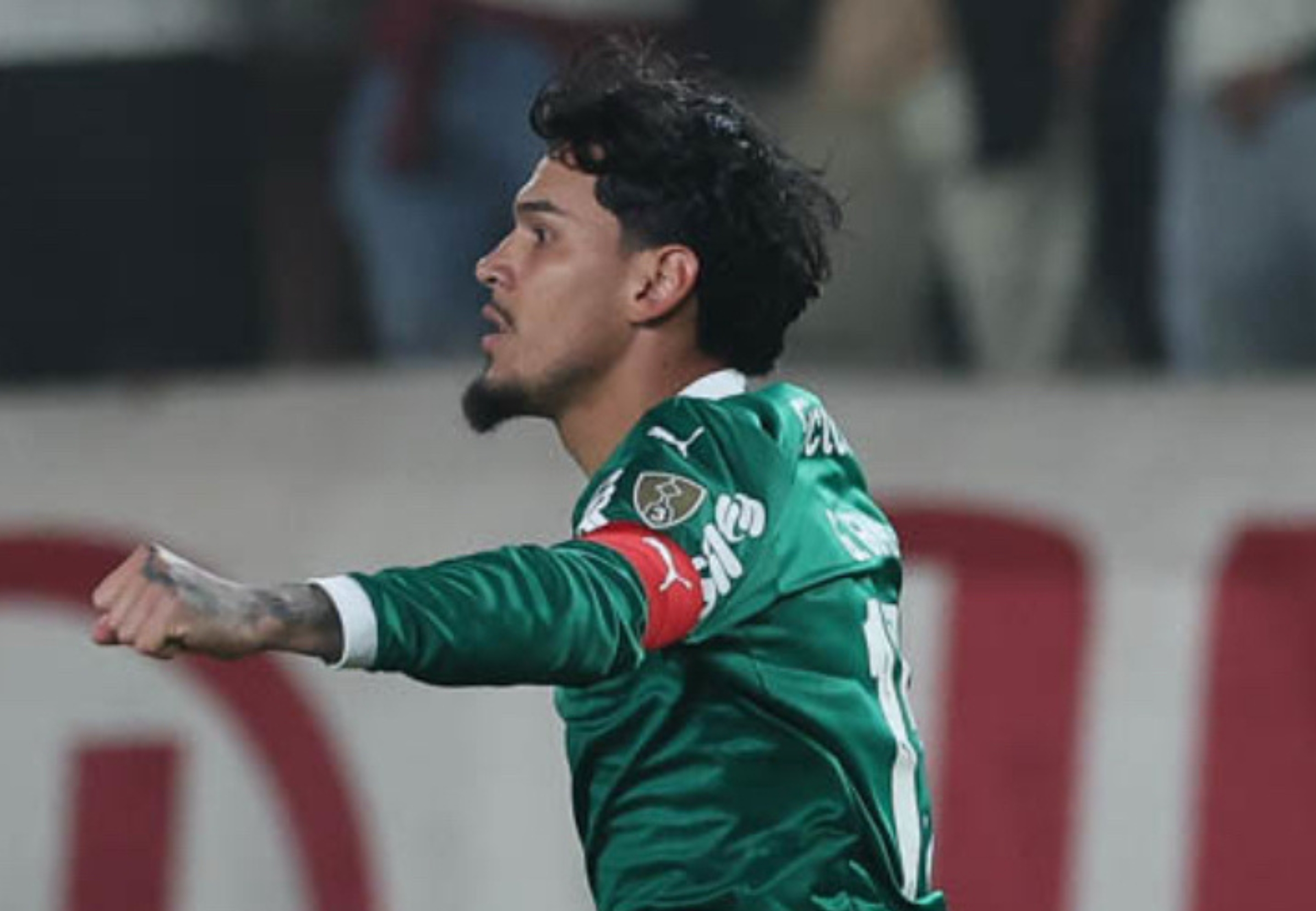 imagem da materia: Gustavo Gómez chega ao seu 42º gol pelo Palmeiras