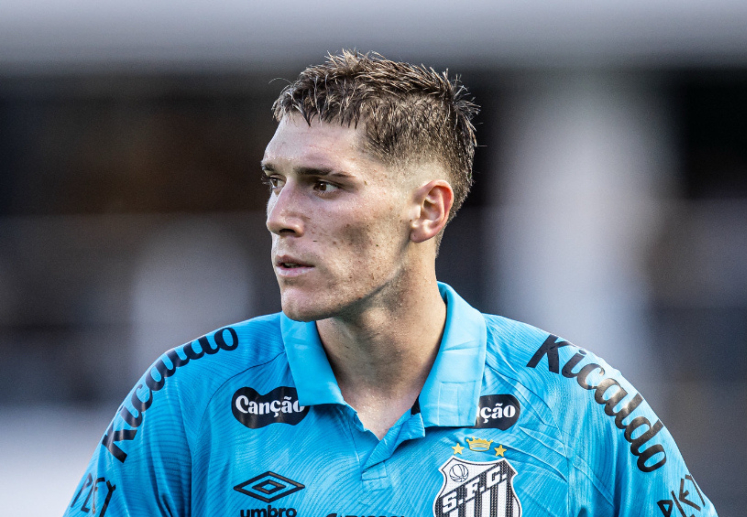 imagem da materia: Rollheiser pode ser novidade no clássico contra o São Paulo