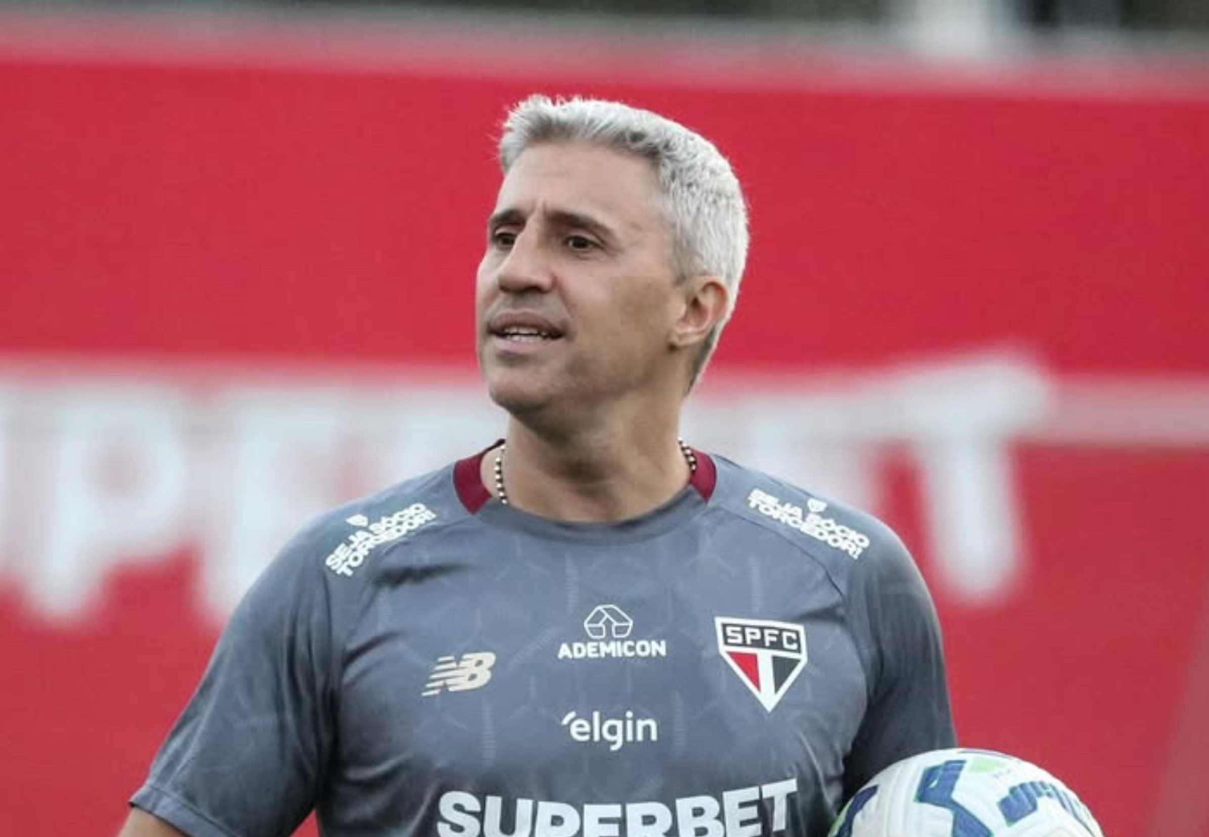 imagem da materia: São Paulo busca quebrar tabu contra o Santos na Vila Belmiro