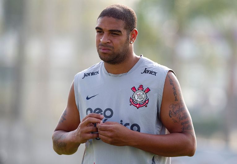 imagem da materia: Adriano Imperador relembra passagem pelo Corinthians