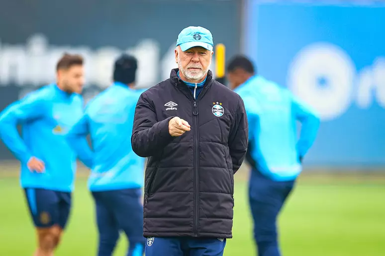 imagem da materia: Peixe quer derrotar mais alguém além do Grêmio
