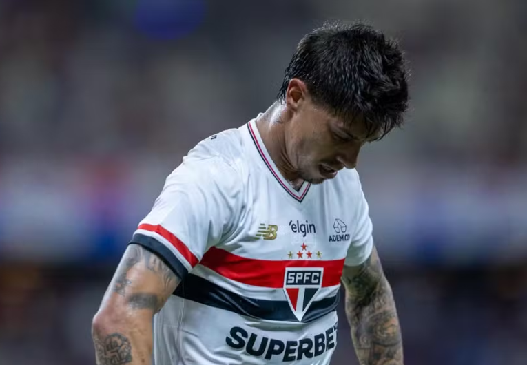 imagem da materia: Rigoni vira desfalque para o São Paulo contra Palmeiras