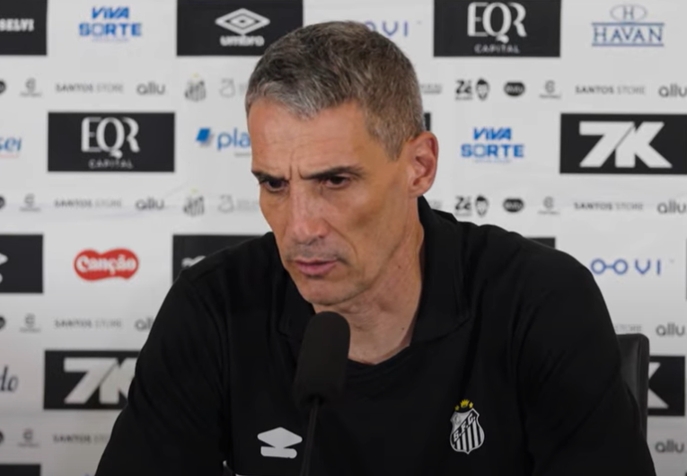 imagem da materia: Vojvoda admite pior atuação do Santos e projeta recuperação